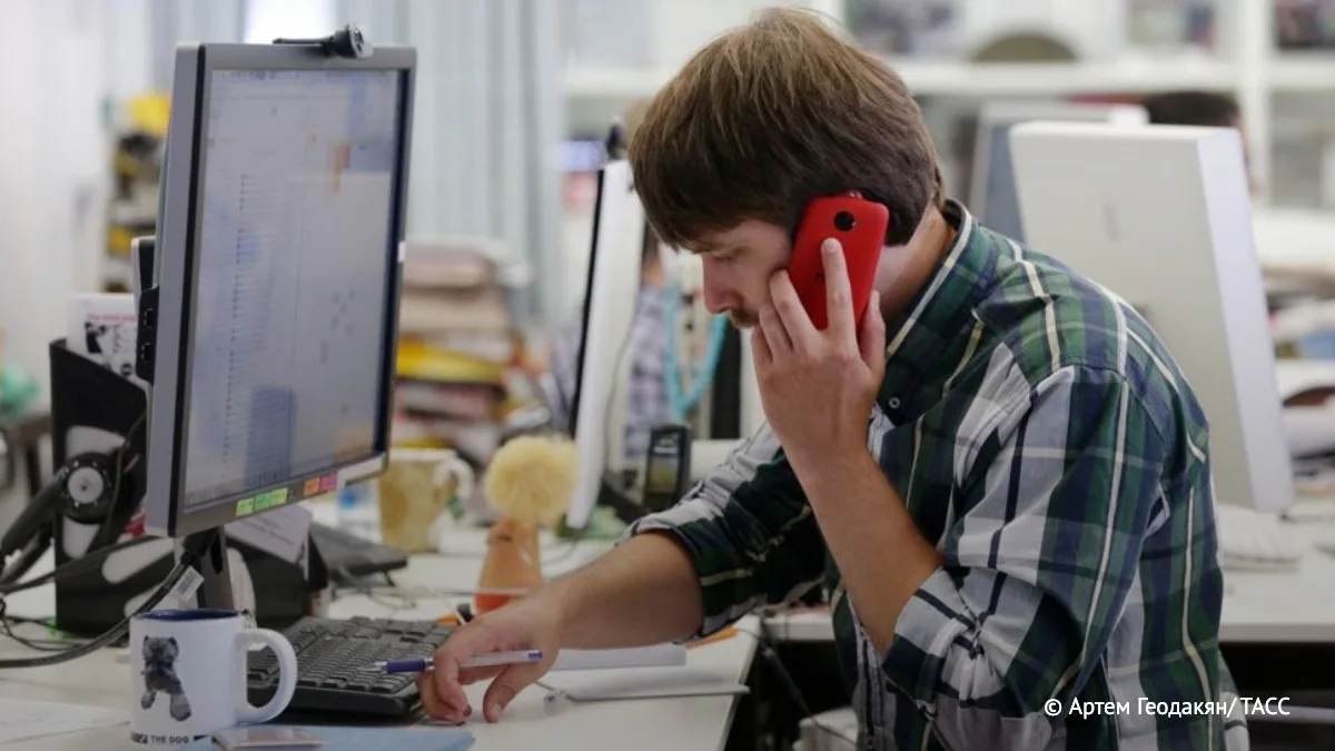 На "Госуслугах" можно оформить 415 видов разрешений для бизнеса